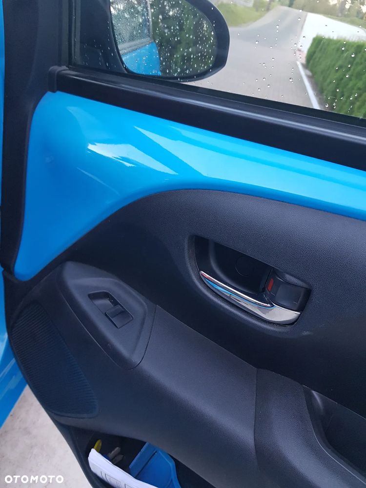 Toyota Aygo 1.0 VVT-i Sprint EU6 - 6