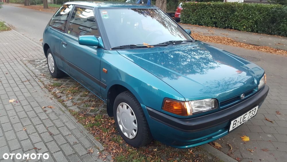 Mazda 323 - 6