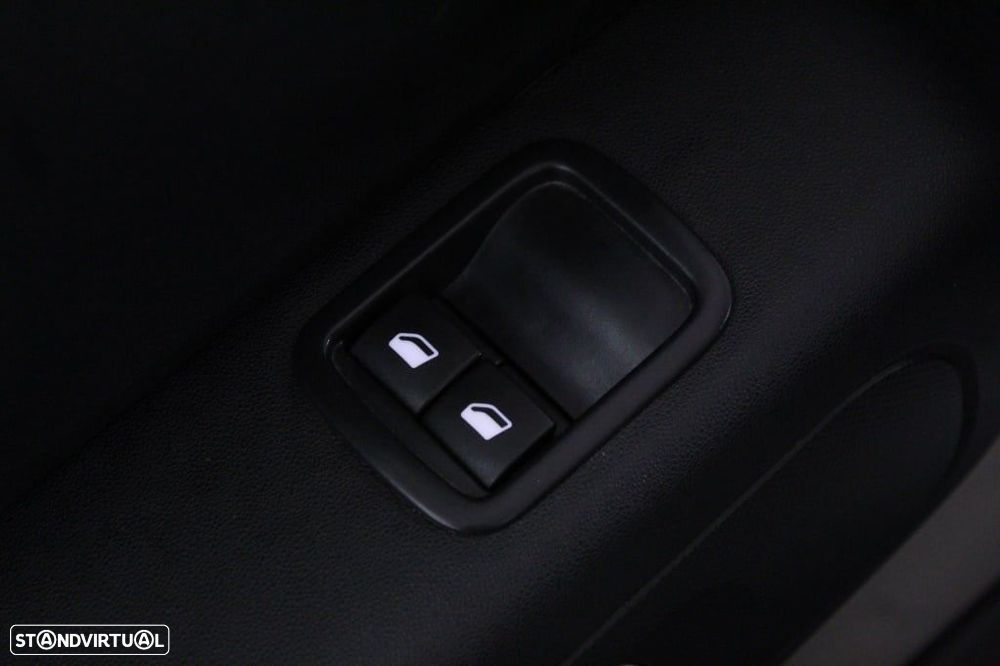 Citroën C3 1.2 PureTech C-Series - 20