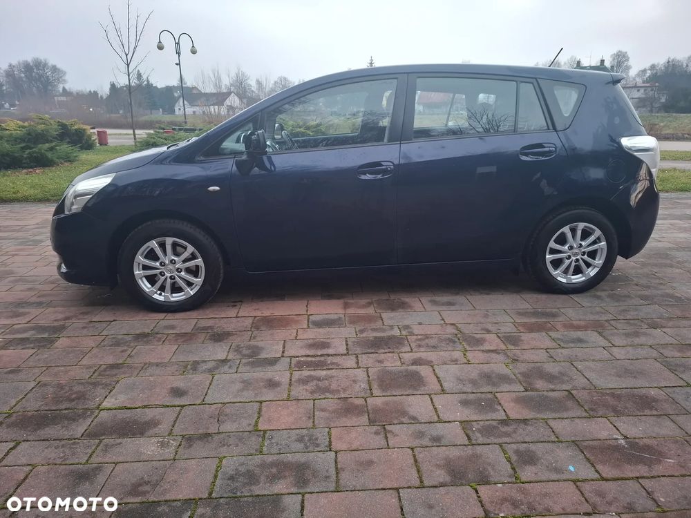 Toyota Verso 1.8 Edition - 3