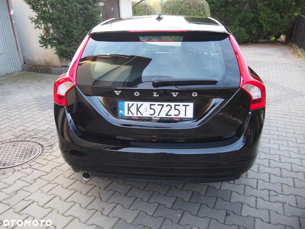Volvo V60 D2 Edition - 8