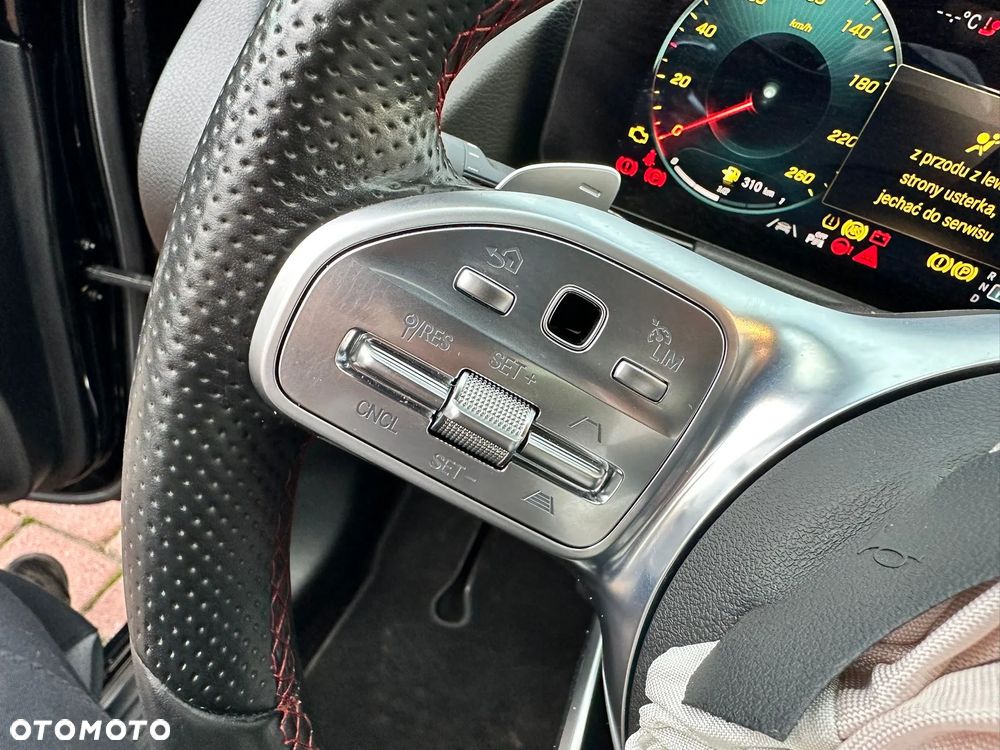 Mercedes-Benz Klasa B 250 4Matic 7G-DCT AMG Line - 24