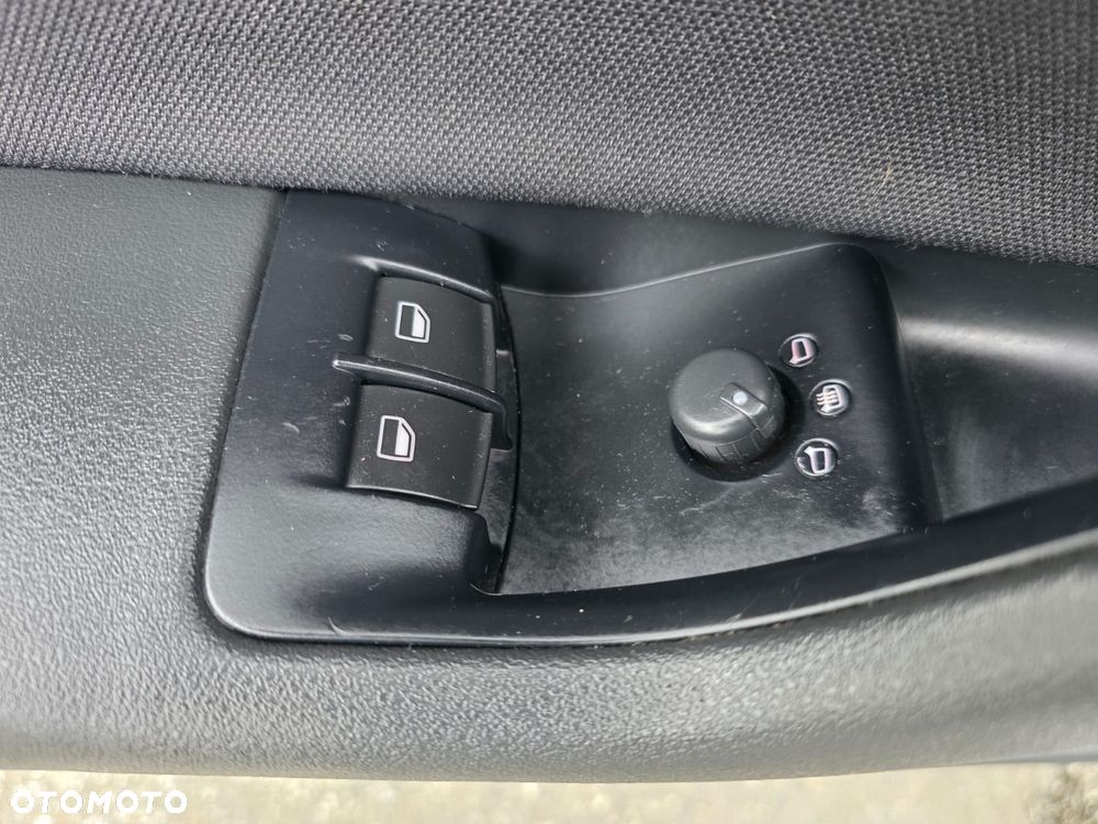 Audi A3 3-drzwiowe 1.6 S line Sportpaket (plus) - 20