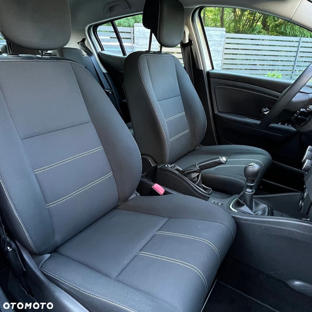 Renault Megane 1.6 16V 110 Authentique - 16
