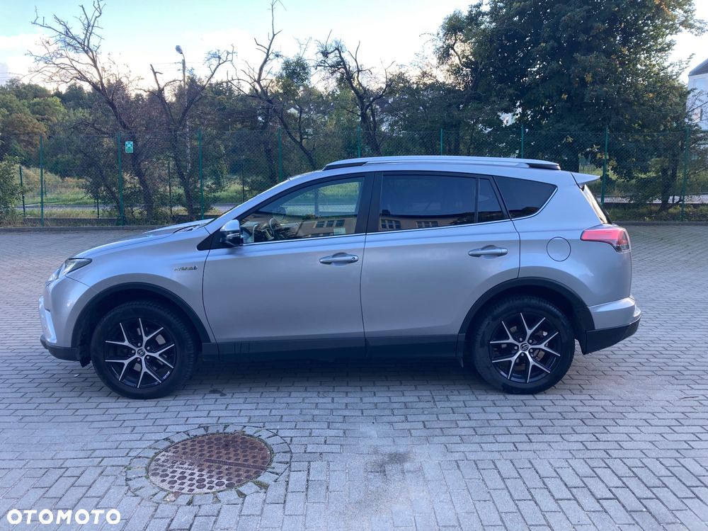Toyota RAV4 Hybrid Premium 4x4 - 3