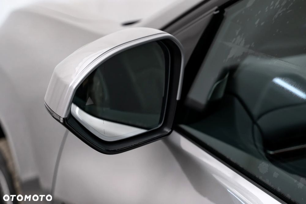 BMW iX3 - 7
