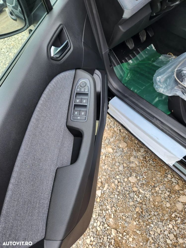 Renault Clio V TCe 90 Techno - 9