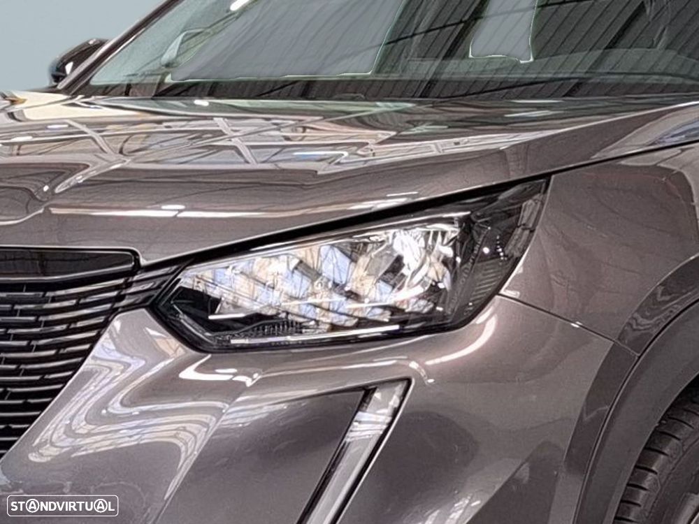 Peugeot 2008 1.2 PureTech Active Pack - 16