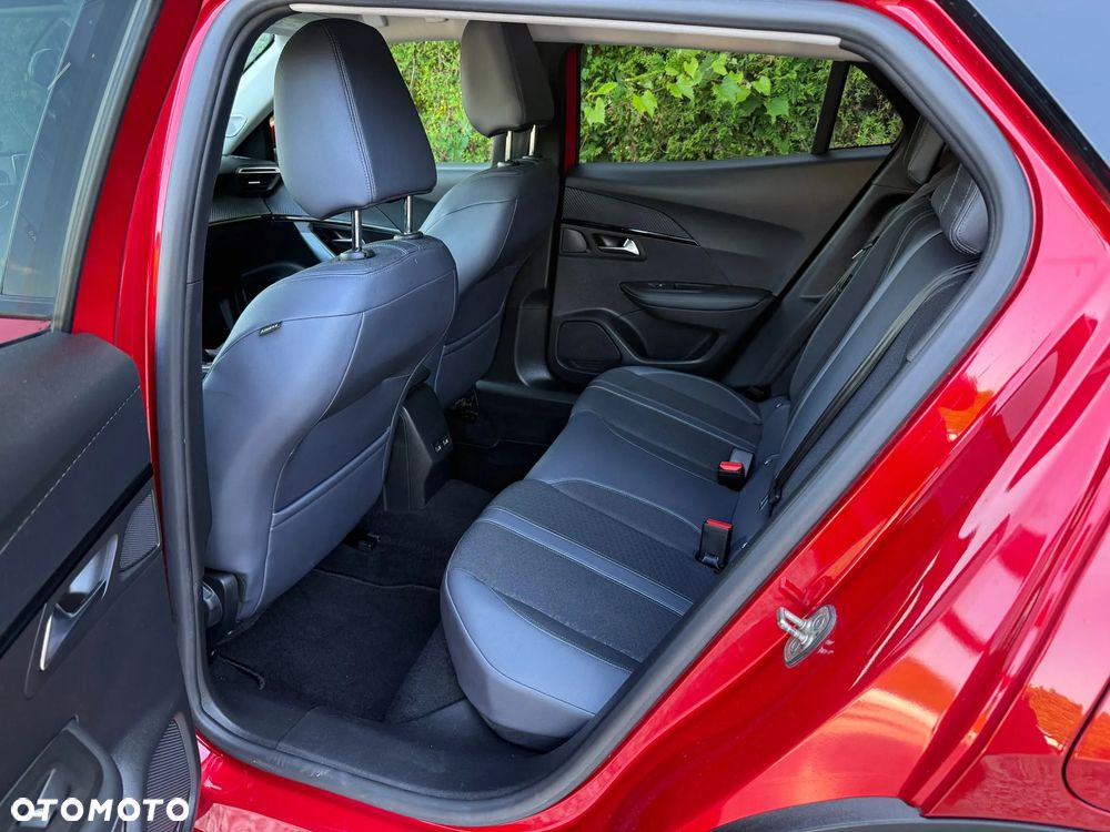 Peugeot 2008 - 9