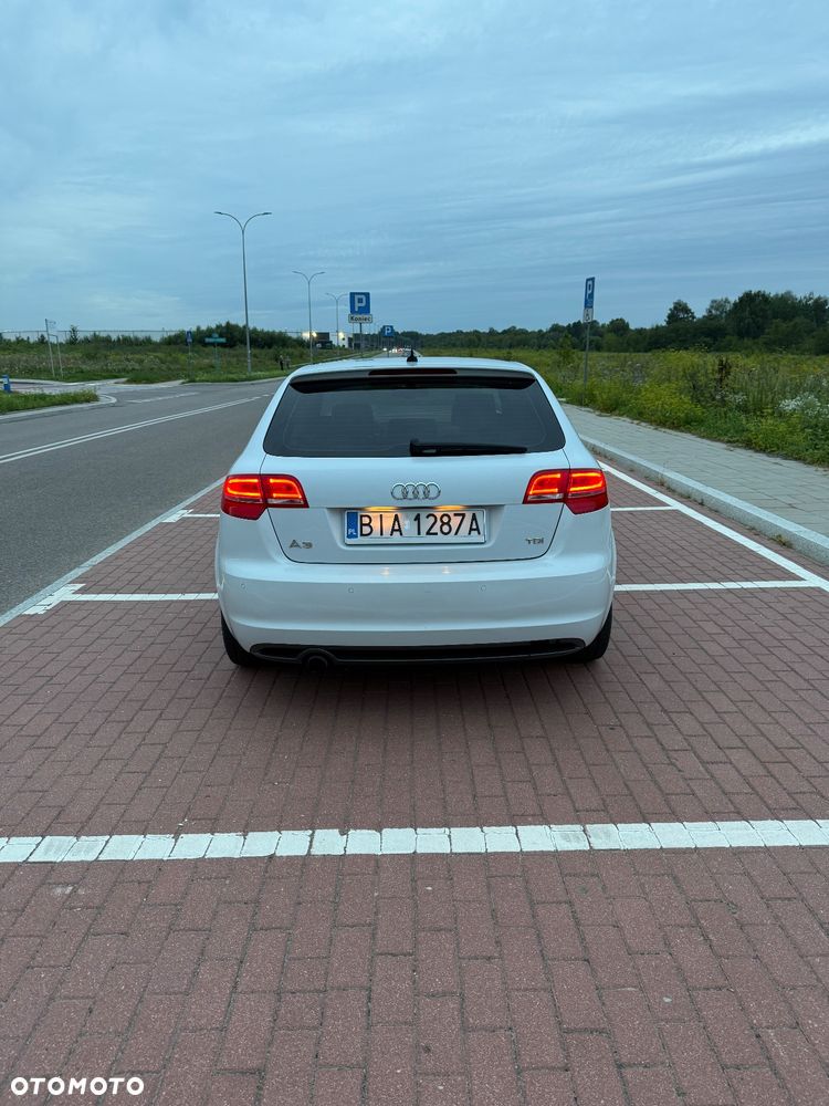 Audi A3 Sportback - 5