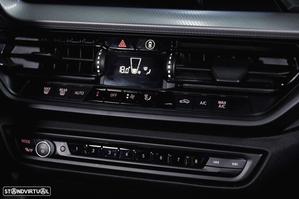 BMW 116 d Pack M Shadow - 16