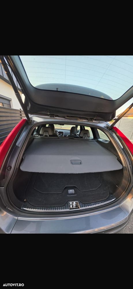 Volvo XC 60 - 3