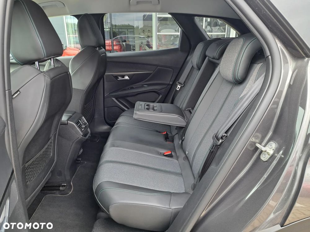 Peugeot 3008 1.2 PureTech Allure Pack S&S - 11