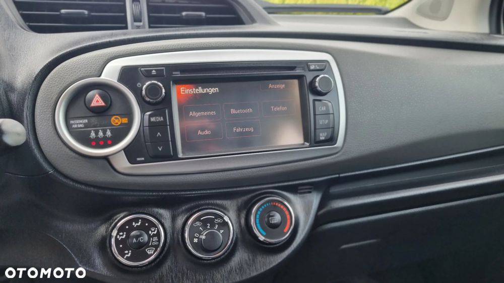 Toyota Yaris 1.0 VVT-i Style - 15