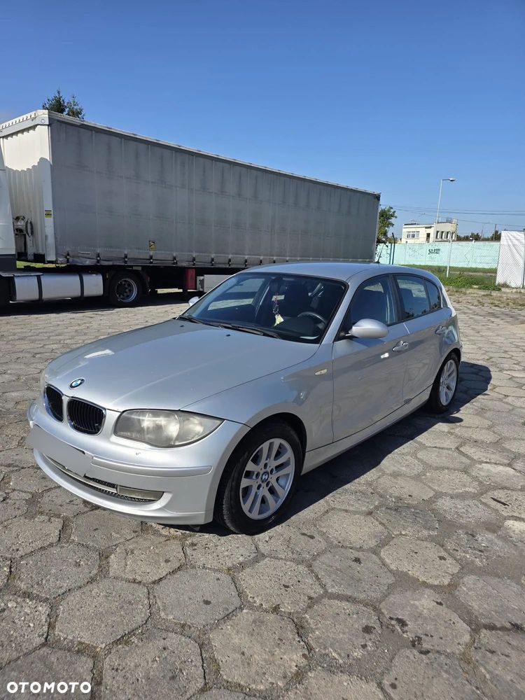 BMW Seria 1 120d - 1