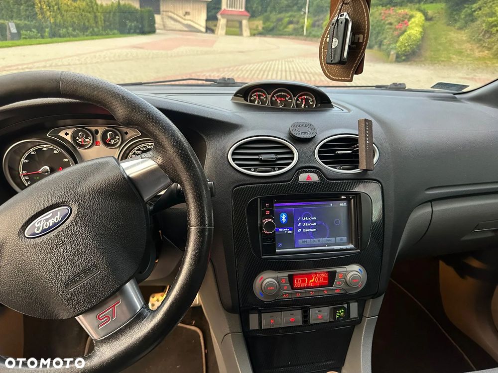 Ford Focus 2.5 ST - 14