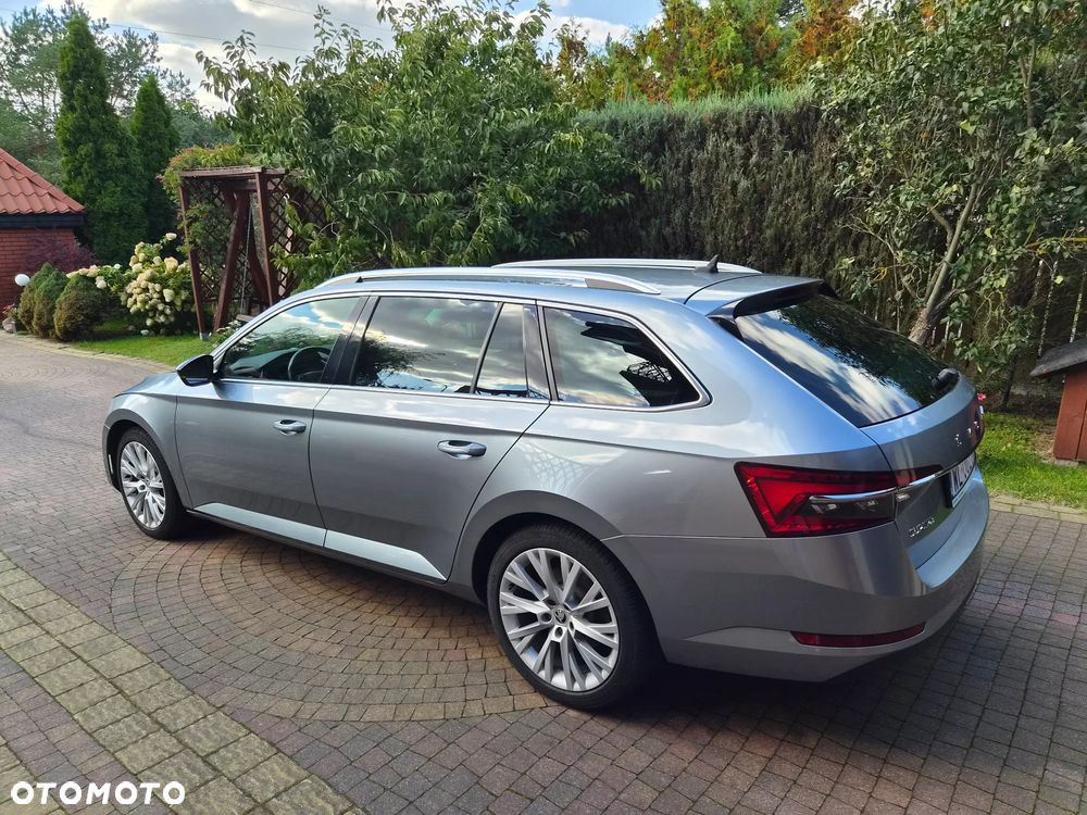 Skoda Superb 2.0 TDI SCR Style DSG - 9