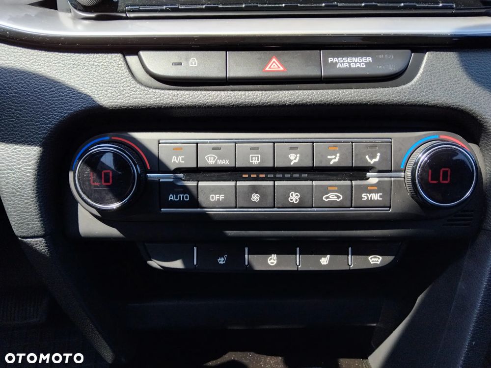 Kia XCeed 1.6 T-GDI L Business Line DCT - 16