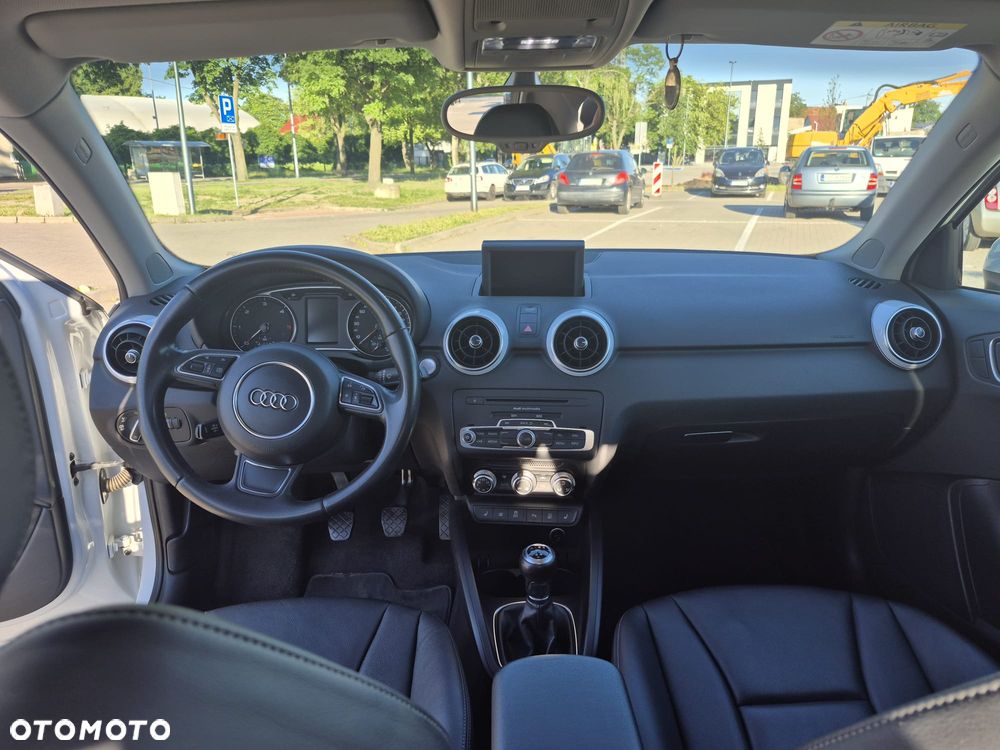 Audi A1 Sportback 1.6 TDI Ambition - 13