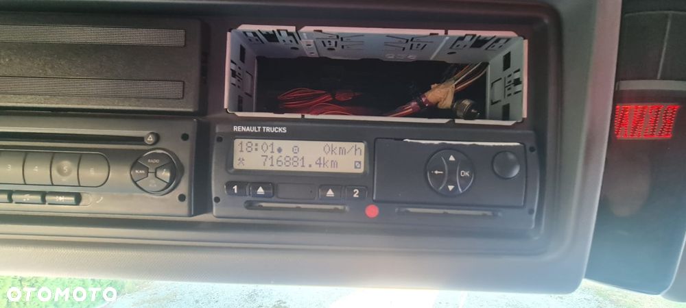 Renault GAMA T 460 - 11