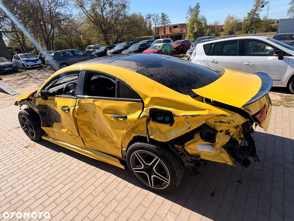 Mercedes-Benz CLA 180 d 7G-DCT AMG Line - 12