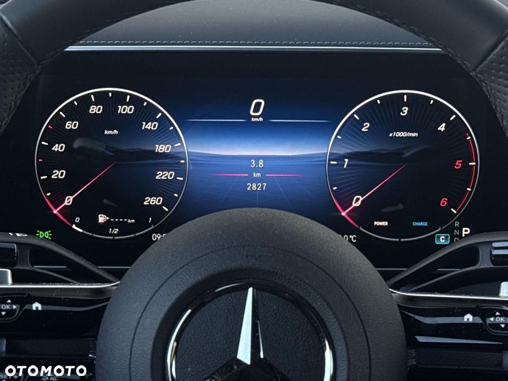 Mercedes-Benz GLC - 16