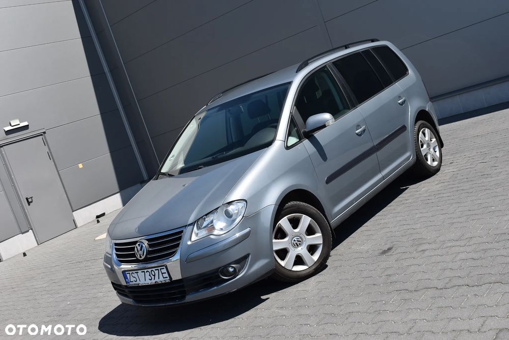 Volkswagen Touran 1.4 TSI Cross - 23