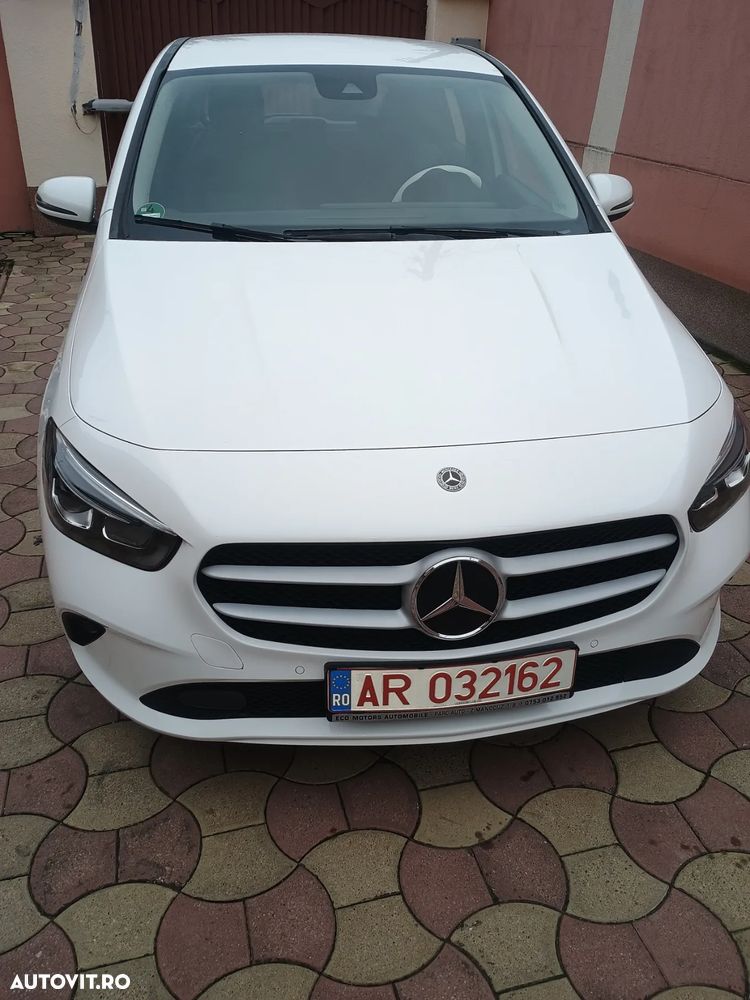 Mercedes-Benz B - 1