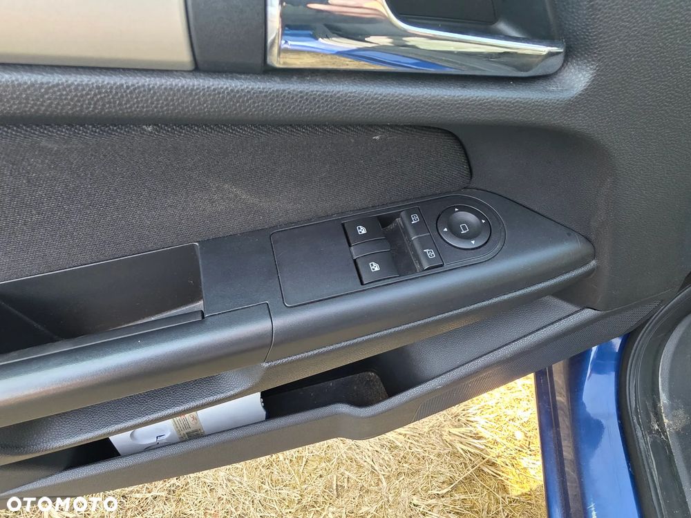 Opel Astra - 11