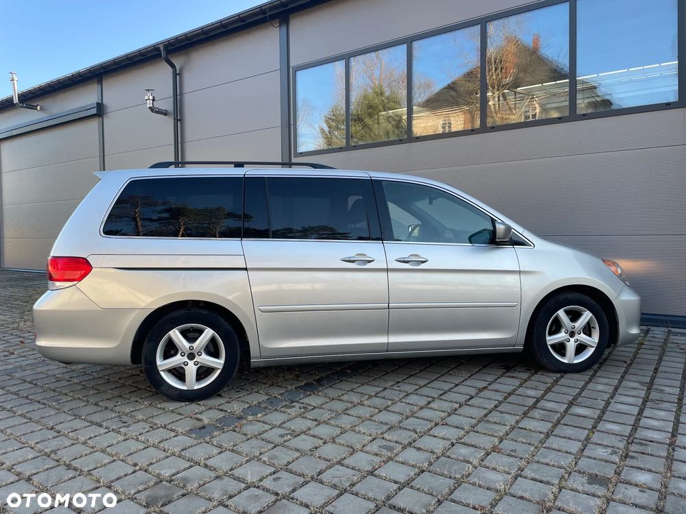 Honda Odyssey 3.5 LX - 27
