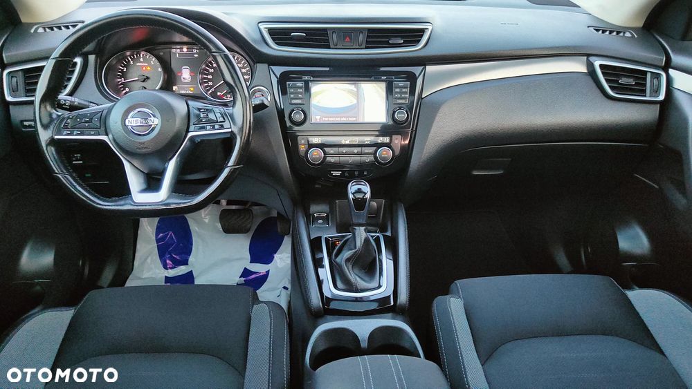 Nissan Qashqai 1.2 DIG-T Xtronic 360 - 33