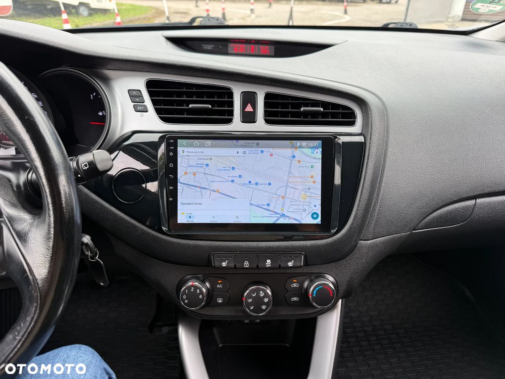 Kia Ceed 2014 photo 3