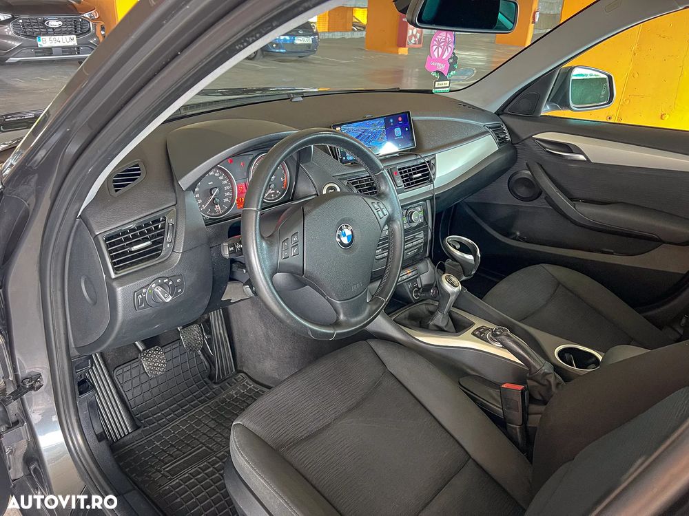 BMW X1 xDrive20d - 12