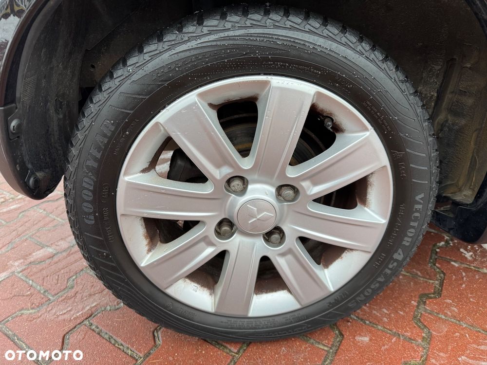 Mitsubishi Colt - 23