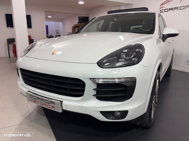 Porsche Cayenne S E-Hybrid Platinum Edition - 53