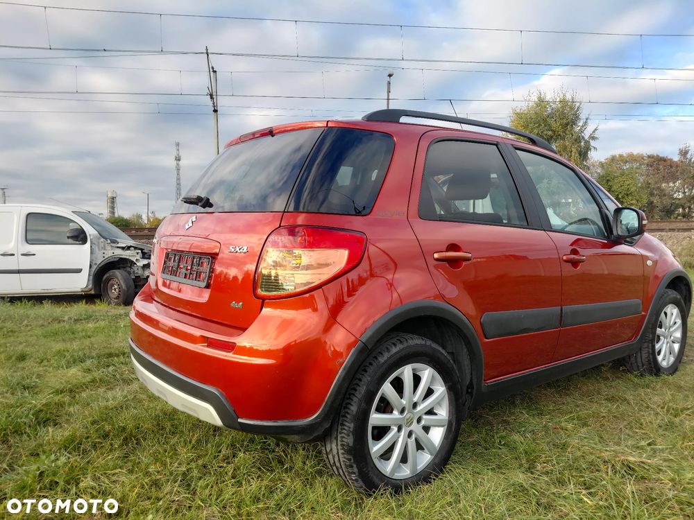 Suzuki SX4 1.6 VVT 4x4 Style - 6