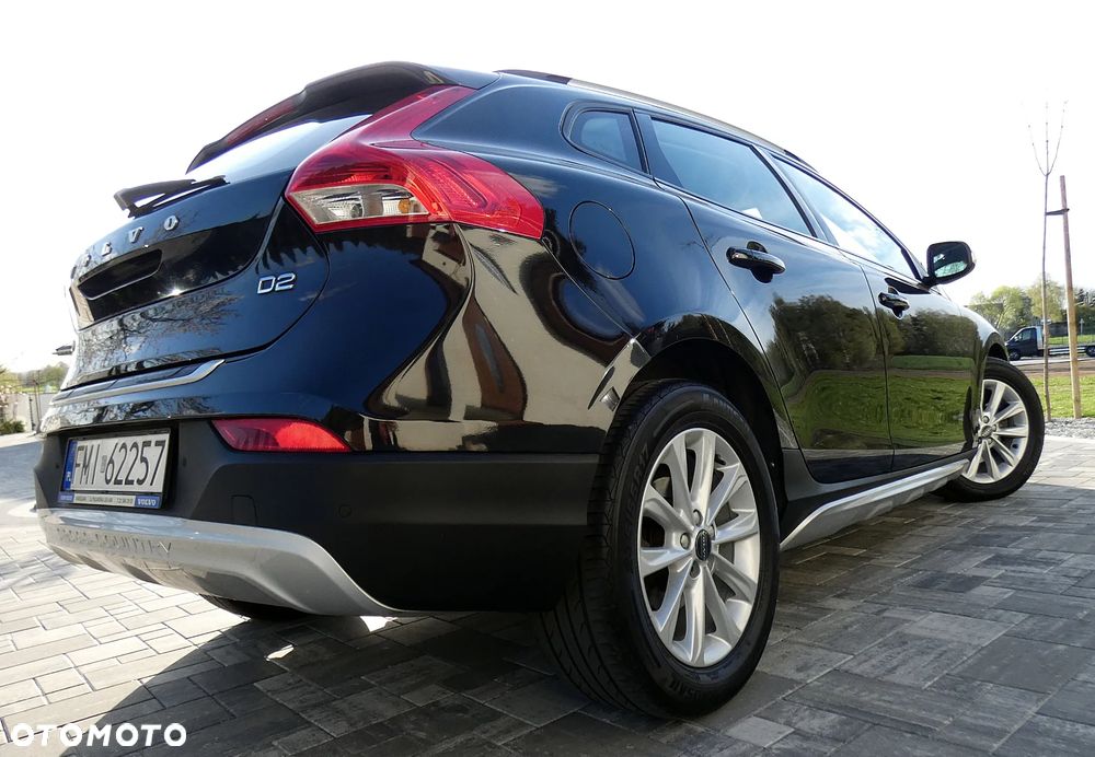 Volvo V40 Cross Country D2 Drive-E Momentum - 19