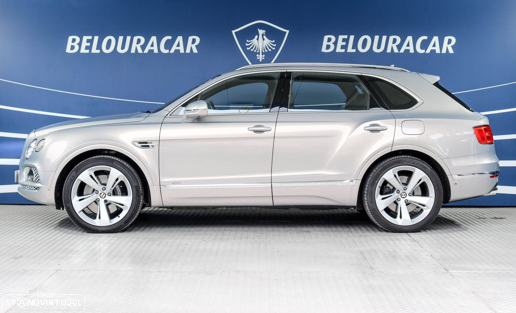 Bentley Bentayga V6 Hybrid - 3