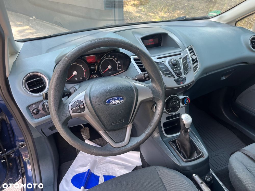 Ford Fiesta 1.25 Trend Edition - 10