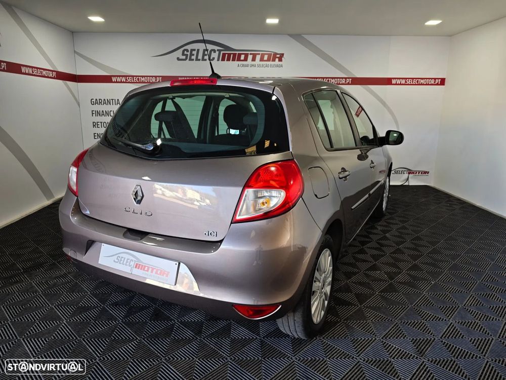 Renault Clio 1.5 dCi Confort 89g - 4