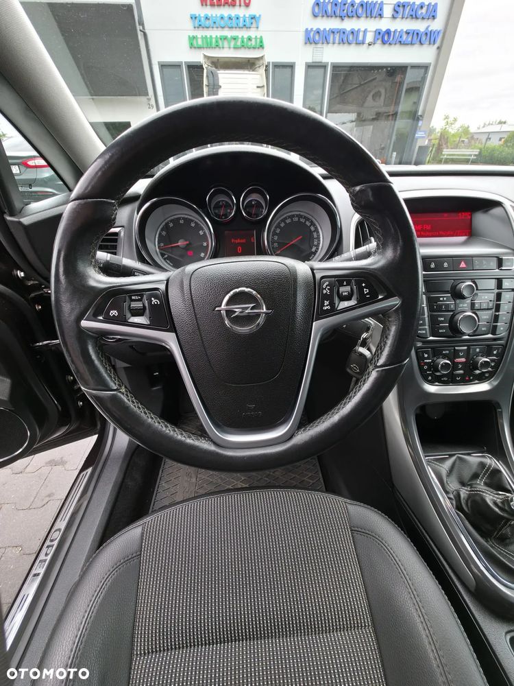 Opel Astra 1.6 Turbo Edition Sport - 5