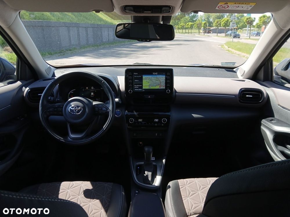 Toyota Yaris Cross - 23