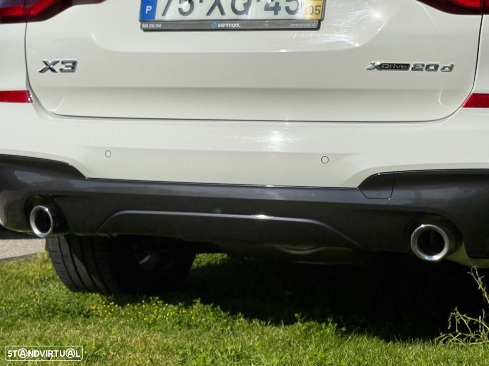 BMW X3 20 d xDrive Pack M - 45
