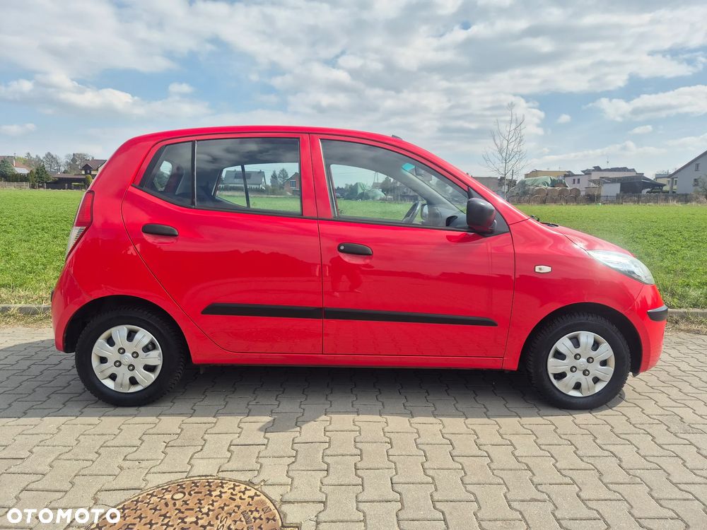 Hyundai i10 1.1 Classic + - 17