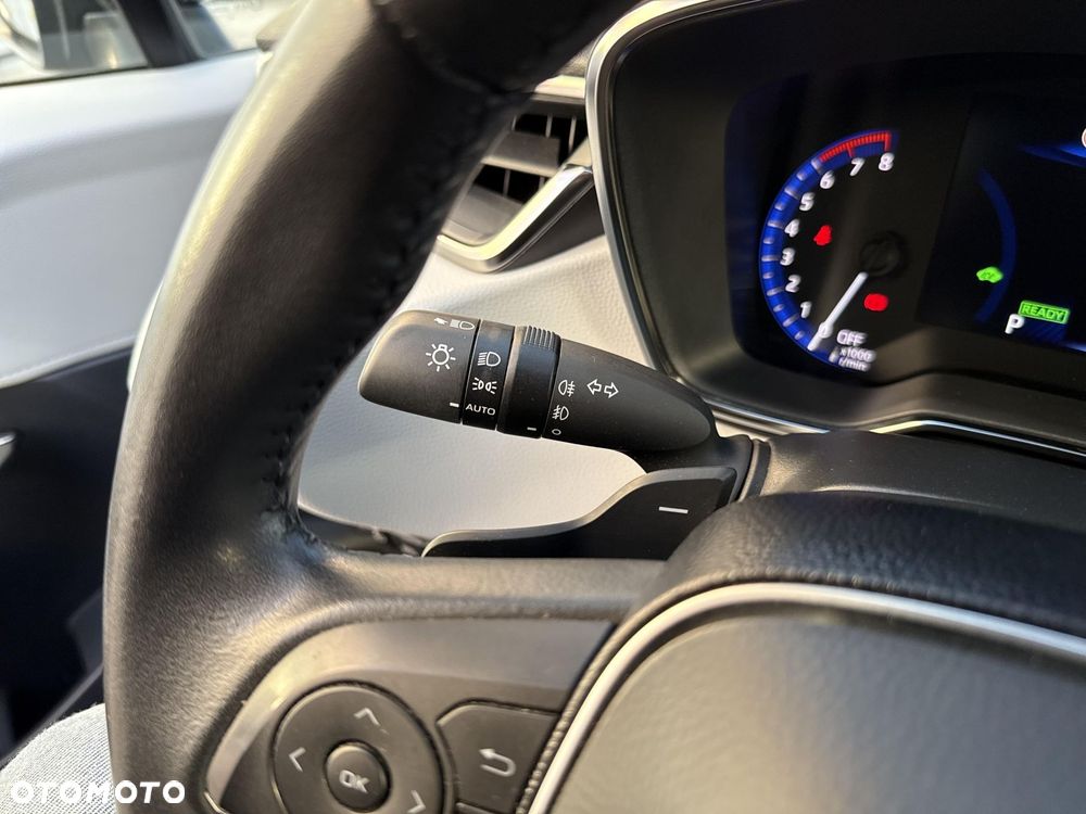 Toyota Corolla 2.0 Hybrid Comfort - 19