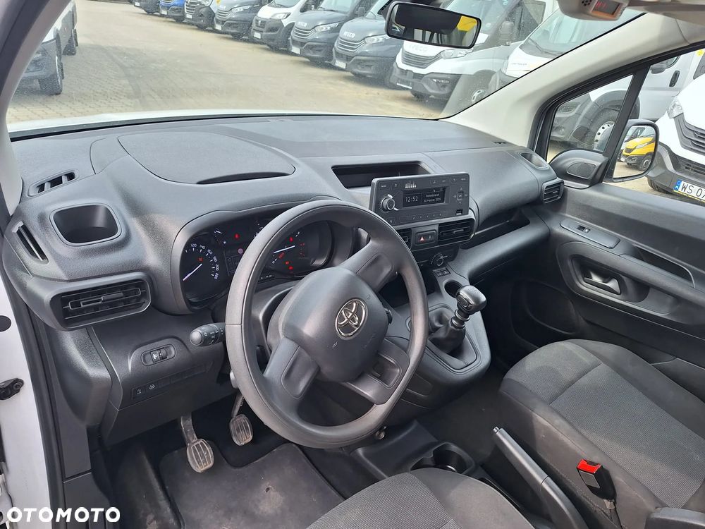 Toyota Proace City Verso 5 osobowy 1,5 diesel - 10