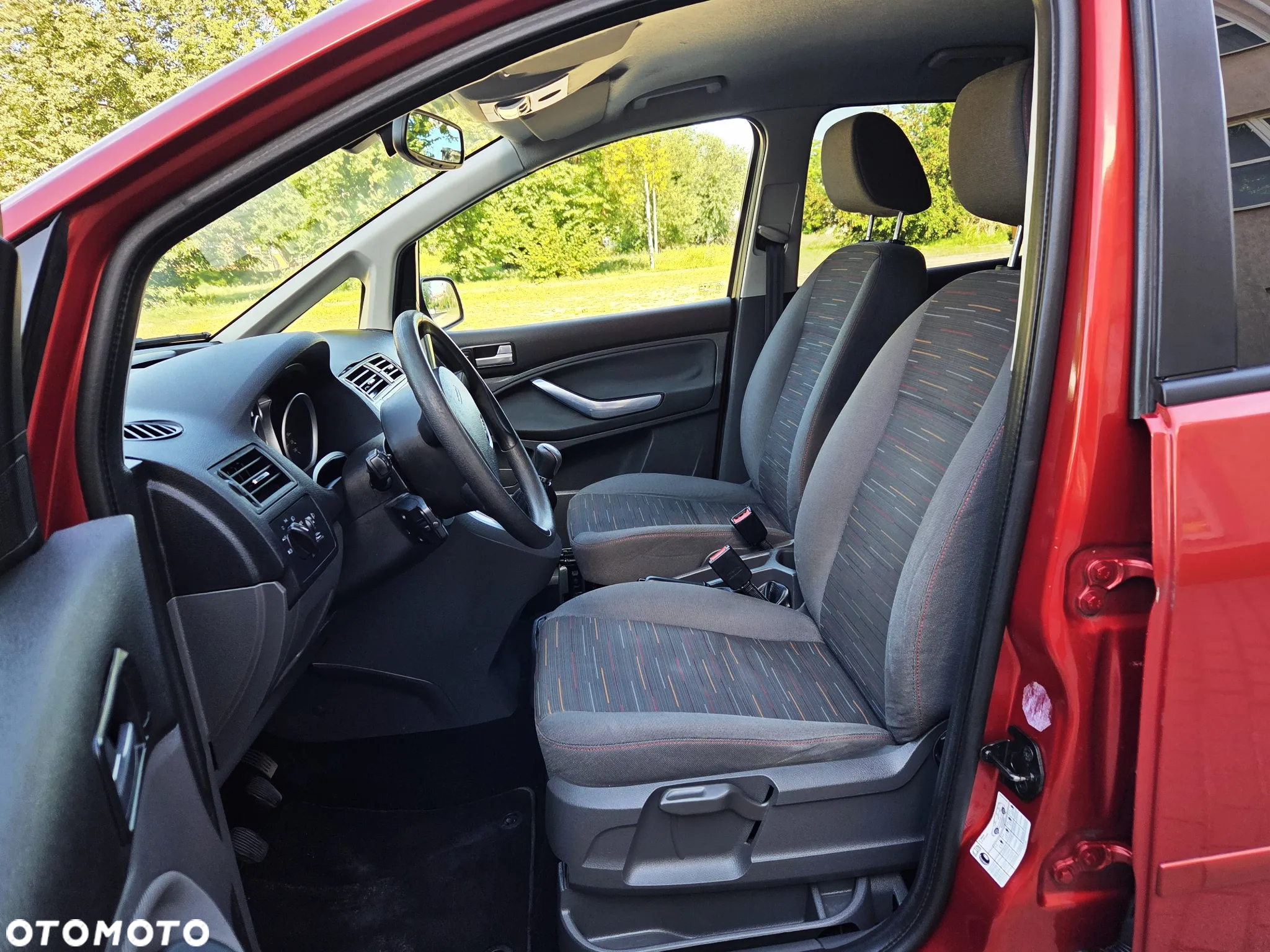 Ford C-MAX 1.6 Ambiente - 20