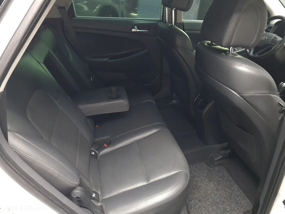 Hyundai Tucson blue 1.7 CRDi 2WD DCT Premium - 4