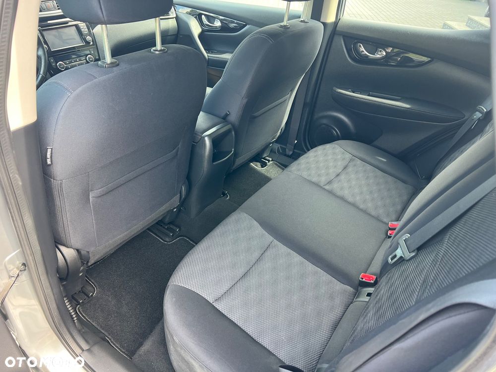 Nissan Qashqai - 11