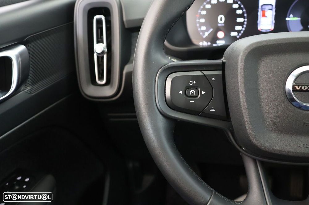 Volvo XC 40 1.5 T4 PHEV Essential - 11